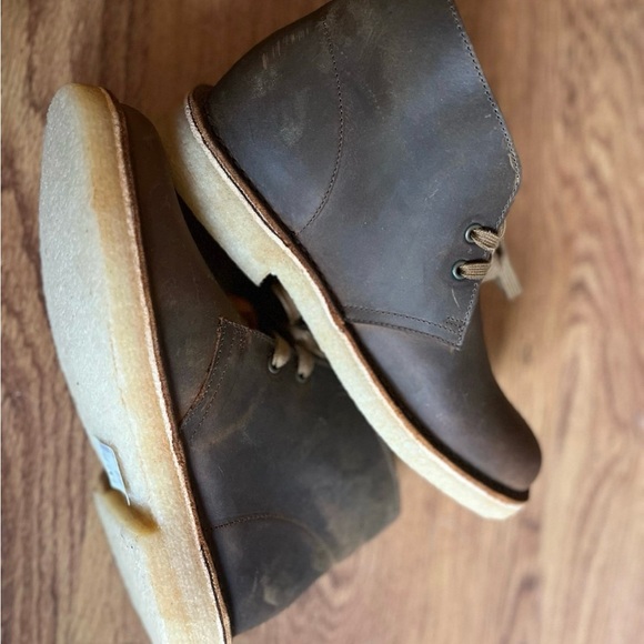 Clark’s Desert Boots Women’s - Picture 4 of 9